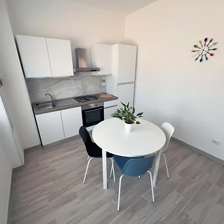 Attico Con Vista Circondato Dal Verde,a Due Passi Da Anzio,free Parking Apartment