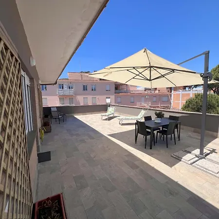 Attico Con Vista Circondato Dal Verde,a Due Passi Da Anzio,free Parking Apartment Anzio