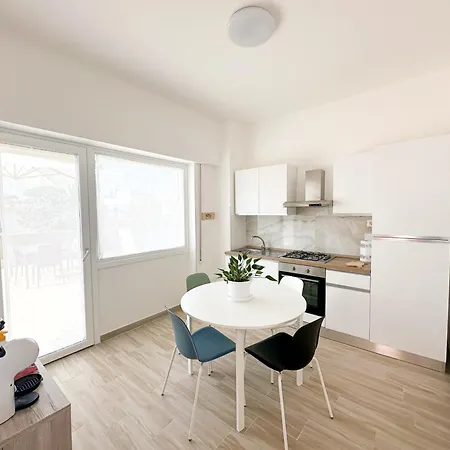 Attico Con Vista Circondato Dal Verde,a Due Passi Da Anzio,free Parking Apartment Anzio